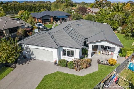 Photo of property in 28 Delta Mews Place, Clive, 4102