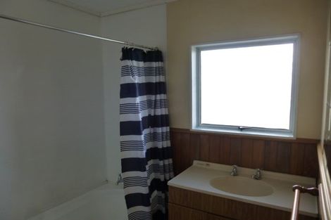 Photo of property in 27 Silvan Place, Bell Block, New Plymouth, 4312