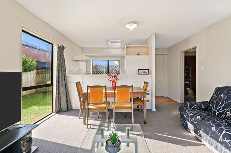 Photo of property in 33j Peverel Street, Riccarton, Christchurch, 8011