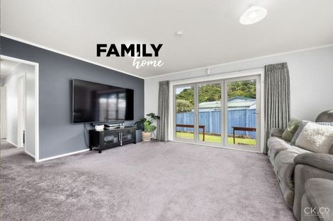 Photo of property in 3 Rakaia Grove, Wainuiomata, Lower Hutt, 5014