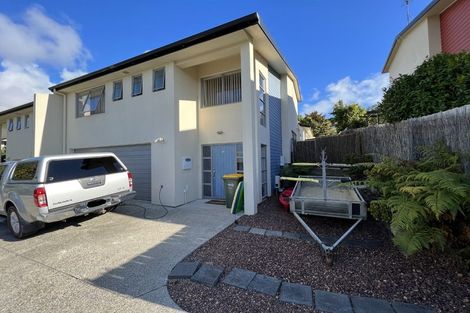 Photo of property in 31 Carento Way, Stanmore Bay, Whangaparaoa, 0932