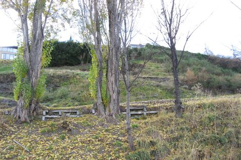 Photo of property in 2 Maxwell Place, Queenstown, 9300