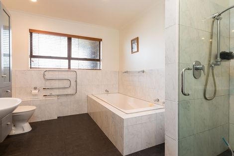 Photo of property in 25 Moyne Avenue, Milson, Palmerston North, 4414