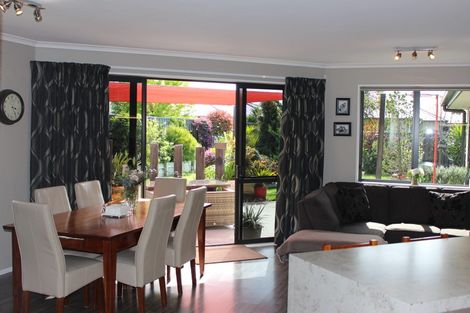 Photo of property in 12 Begley Place, Frimley, Hastings, 4120
