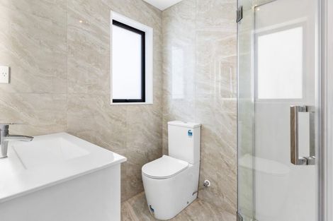 Photo of property in 39a Cutler Street, New Lynn, Auckland, 0600