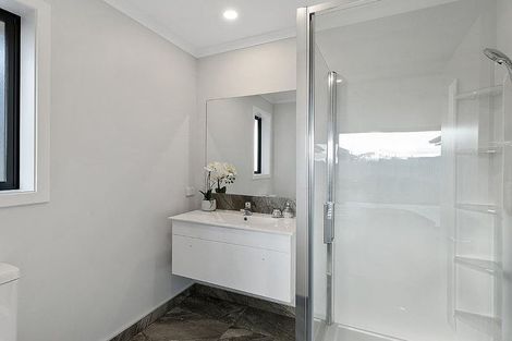 Photo of property in 30 Reuben Avenue, Rolleston, 7615