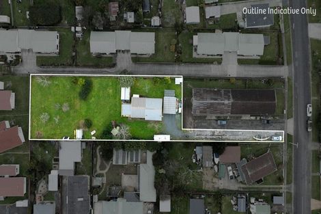 Photo of property in 13 Bradley Street, Paeroa, 3600