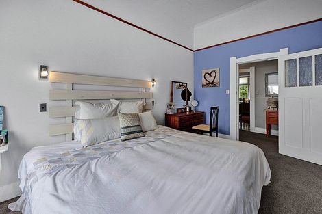 Photo of property in 2 Morrissey Street, Hawera, 4610