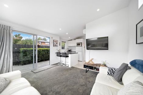 Photo of property in 47 Sylvan Street, Lake Hayes, Queenstown, 9304
