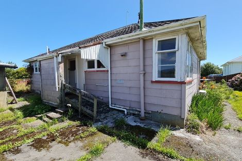 Photo of property in 32 Luff Place, Westport, 7825