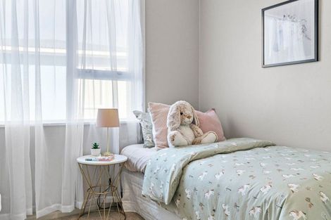 Photo of property in 73 Cornfoot Street, Castlecliff, Whanganui, 4501