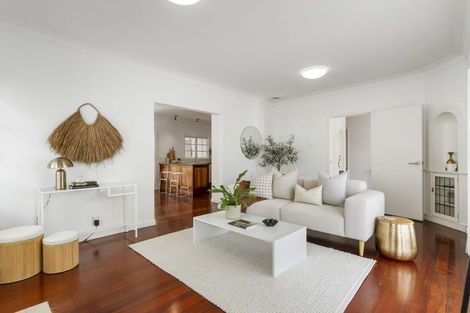 Photo of property in 232 Lake Road, Hauraki, Auckland, 0622
