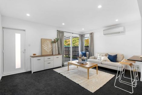 Photo of property in 1/320 Memorial Avenue, Burnside, Christchurch, 8053