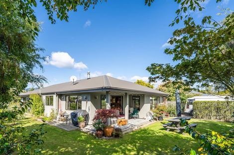 Photo of property in 8a Angus Place, Wakefield, 7025