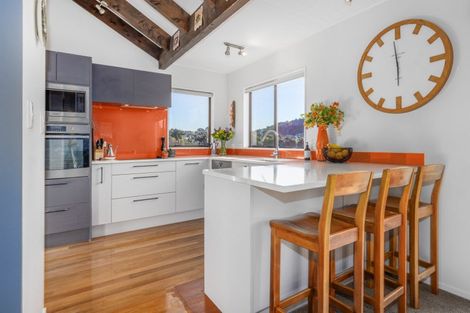 Photo of property in 72 Leeward Drive, Whitby, Porirua, 5024