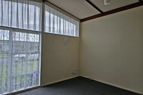 Photo of property in 2 Edwards Place, Terrace End, Palmerston North, 4410