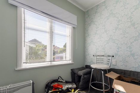 Photo of property in 71 Golf Road, Paraparaumu Beach, Paraparaumu, 5032