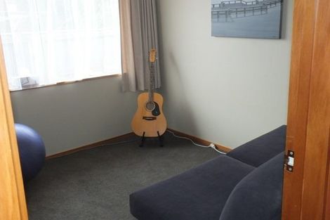 Photo of property in 66 Martin Avenue, Beckenham, Christchurch, 8023