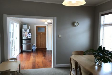 Photo of property in 40 Palm Avenue, Lyall Bay, Wellington, 6022