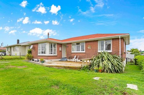Photo of property in 19 Edward Street, Tokoroa, 3420