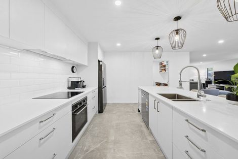 Photo of property in 11 Te Rata Boulevard, Karaka, 2124