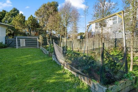 Photo of property in 1 Ash Grove, Ranui, Porirua, 5024