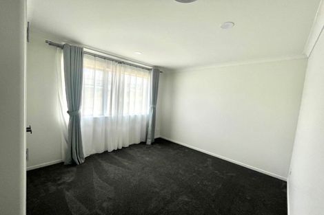 Photo of property in 2e Matatahi Road, Flat Bush, Auckland, 2019