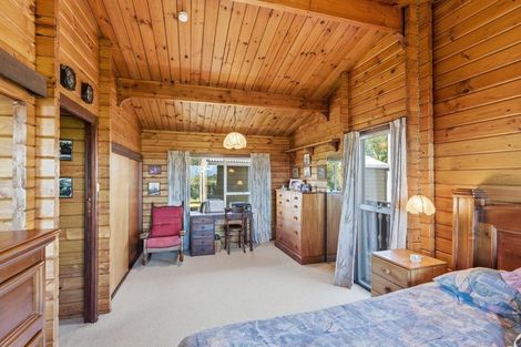 Photo of property in 365 Centaurus Road, Hillsborough, Christchurch, 8022