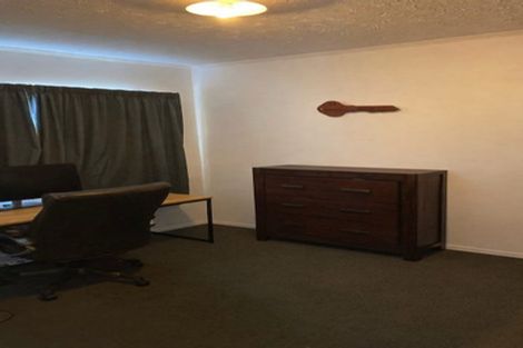 Photo of property in 2/12 Oakley Avenue, Claudelands, Hamilton, 3214