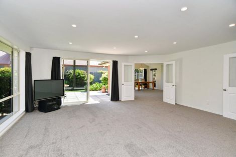 Photo of property in 42 Woodhurst Drive, Casebrook, Christchurch, 8051
