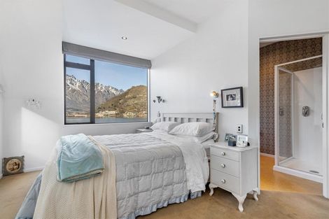 Photo of property in Marina Village, 10/10 Marina Drive, Frankton, Queenstown, 9300