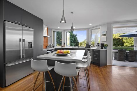 Photo of property in 6a Terrylyn Drive, Hillcrest, Auckland, 0627