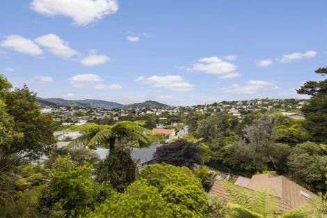 Photo of property in 33 Verviers Street, Karori, Wellington, 6012