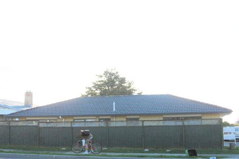 Photo of property in 47c Browns Road, Manurewa, Auckland, 2102