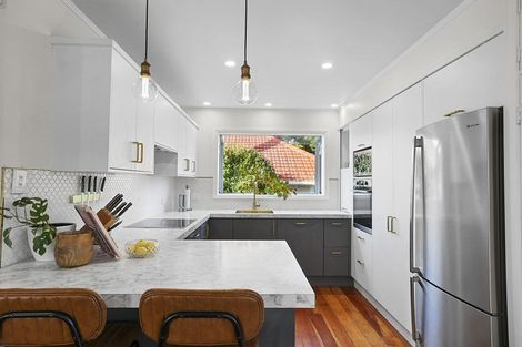 Photo of property in 4 Dartmoor Avenue, Westown, New Plymouth, 4310
