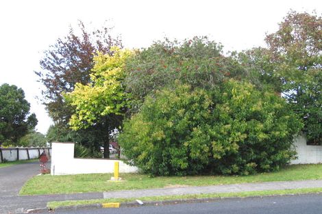 Photo of property in 260 Glamorgan Drive, Northcross, Auckland, 0630