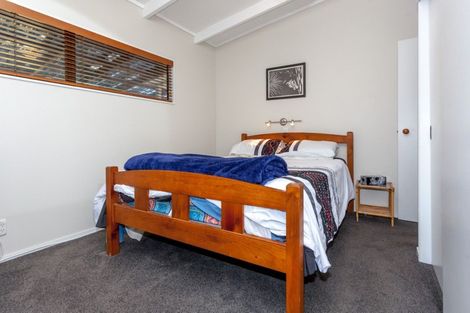 Photo of property in 105 Park Avenue, Whangamata, 3620