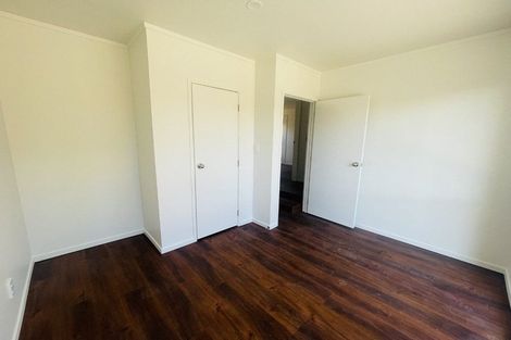 Photo of property in 1/54 Lynwood Road, New Lynn, Auckland, 0600