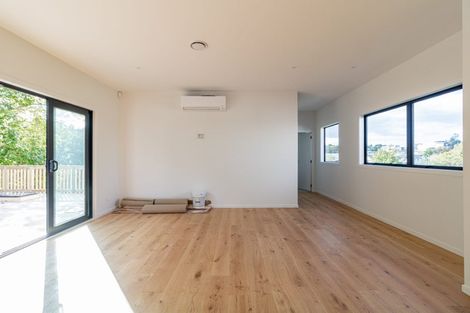 Photo of property in 12 Blanc Road, Silverdale, 0932