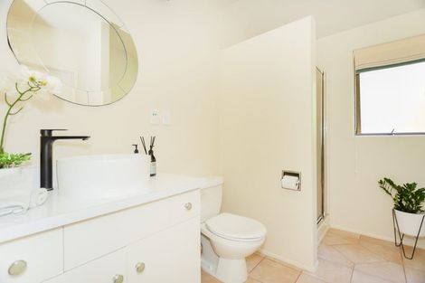 Photo of property in 16 Slade Street, Oamaru North, Oamaru, 9400