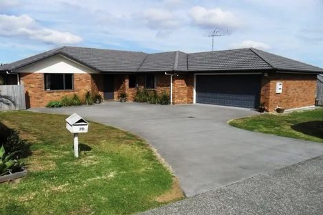 Photo of property in 28 Aufidius Place, Pukekohe, 2120