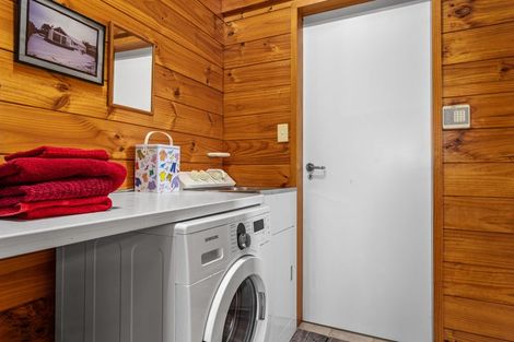 Photo of property in 96a Ocean Road, Ohope, 3121
