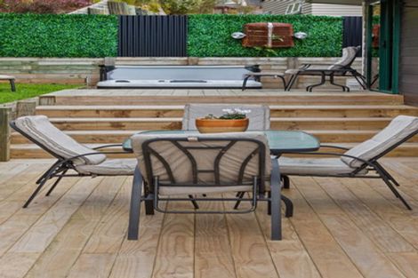 Photo of property in 111 Pacific View Drive, Whangamata, 3620