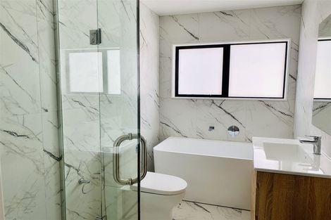 Photo of property in 5 Mata Road, Massey, Auckland, 0614