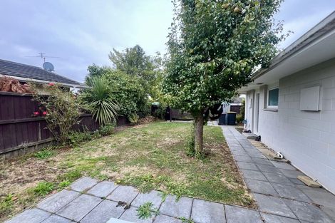 Photo of property in 5 Sarabande Avenue, Redwood, Christchurch, 8051
