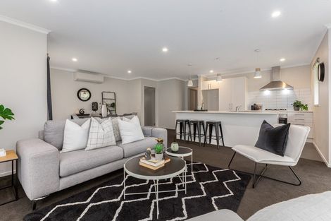 Photo of property in 26 Mooring Close, Whitby, Porirua, 5024