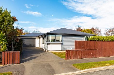 Photo of property in 2/18 Mervyn Drive, Avondale, Christchurch, 8061
