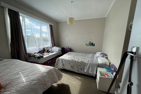 Photo of property in 27/27a Swansea Road, Stratford, 4332