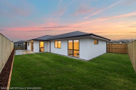 Photo of property in 23 Millhaven Place, Casebrook, Christchurch, 8051