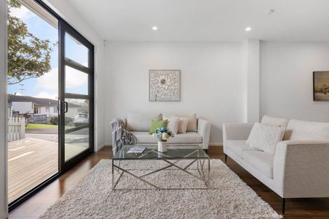 Photo of property in 10a Egret Court, Unsworth Heights, 0632